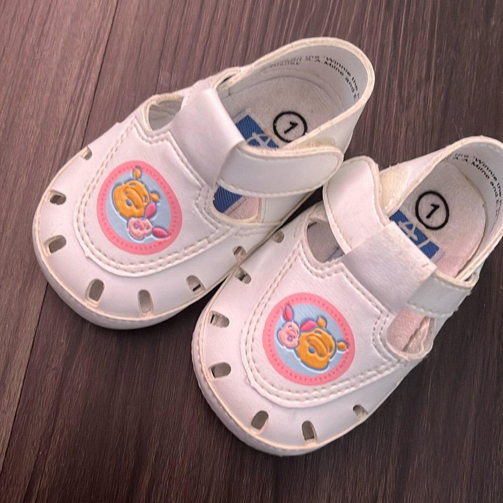 Pooh shoes